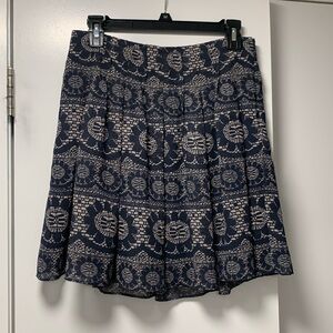 Floral flowy mini skirt